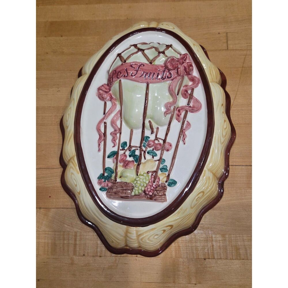 Howard Kaplan Sigma Tasteseller Les Fruits Hot Air Balloon Mold Plaque 13.5"